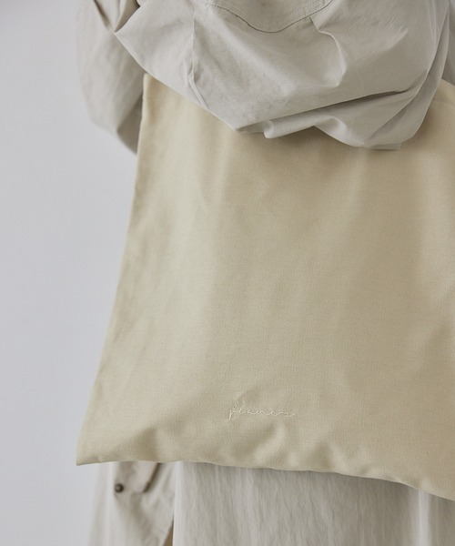 flaner（フラネ）の「flanerロゴトートバッグ（トートバッグ・レディース・ホワイト/ベージュ・FREE）」の8枚目の写真