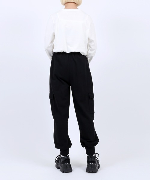 PUNYUS（プニュズ）の「カーゴスウェットパンツ（スウェットパンツ・レディース・グリーン/杢グレー/ブラック・1/2/3/4）」の13枚目の写真