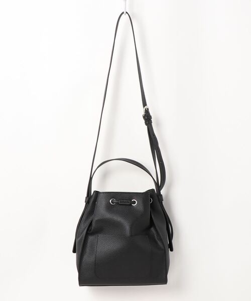 AZUL by moussy（アズールバイマウジー）の「GATHER 2WAY BAG/ギャザーツーウェイバッグ（ショルダーバッグ・レディース・ブラック/ライトベージュ/グレー系その他・FREE）」の4枚目の写真