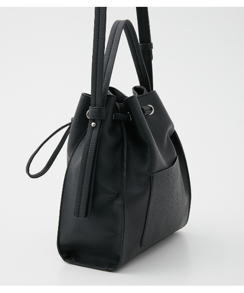 AZUL by moussy（アズールバイマウジー）の「GATHER 2WAY BAG/ギャザーツーウェイバッグ（ショルダーバッグ・レディース・ブラック/ライトベージュ/グレー系その他・FREE）」の10枚目の写真