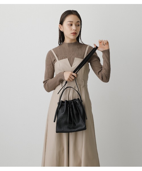 AZUL by moussy（アズールバイマウジー）の「GATHER 2WAY BAG/ギャザーツーウェイバッグ（ショルダーバッグ・レディース・ブラック/ライトベージュ/グレー系その他・FREE）」の14枚目の写真