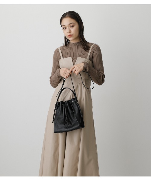 AZUL by moussy（アズールバイマウジー）の「GATHER 2WAY BAG/ギャザーツーウェイバッグ（ショルダーバッグ・レディース・ブラック/ライトベージュ/グレー系その他・FREE）」の15枚目の写真