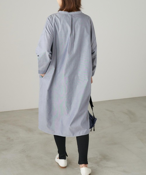 Chaco closet(チャコ クローゼット)の「ポケット付きノーカラーシャツワンピース(シャツワンピース・レディース・ネイビー/ベージュ/ブルー・FREE)」の11枚目の写真