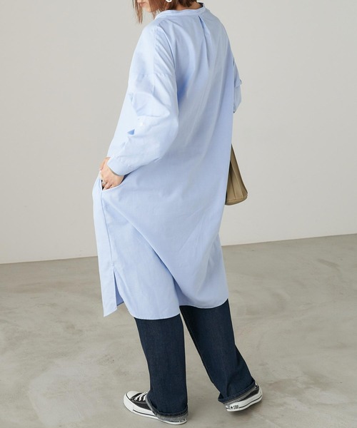 Chaco closet(チャコ クローゼット)の「ポケット付きノーカラーシャツワンピース(シャツワンピース・レディース・ネイビー/ベージュ/ブルー・FREE)」の13枚目の写真