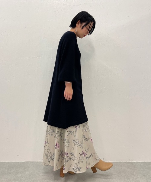 BEARDSLEY(ビアズリー)の「毛足が細く、柔らかいからチクチクしない◎ベビーアルパカチュニックニット(ニット/セーター・レディース・ブラック/パープル・FREE)」の3枚目の写真