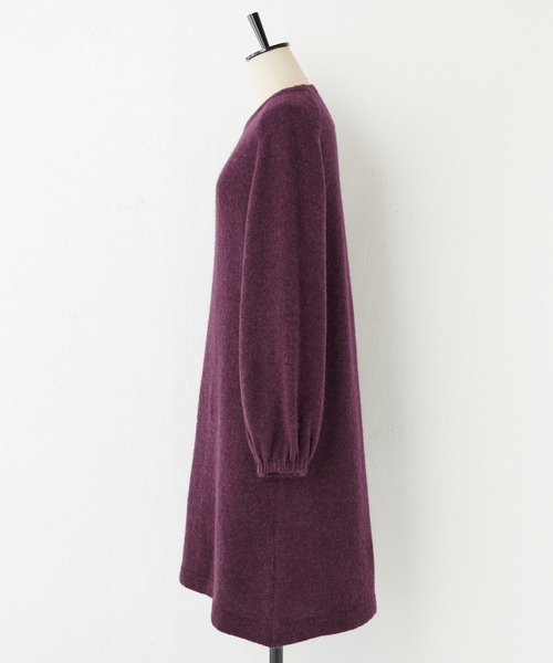 BEARDSLEY(ビアズリー)の「毛足が細く、柔らかいからチクチクしない◎ベビーアルパカチュニックニット(ニット/セーター・レディース・ブラック/パープル・FREE)」の8枚目の写真