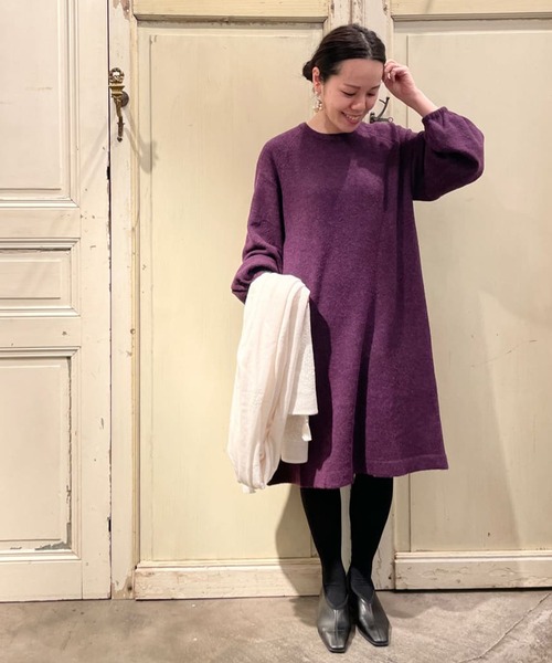 BEARDSLEY(ビアズリー)の「毛足が細く、柔らかいからチクチクしない◎ベビーアルパカチュニックニット(ニット/セーター・レディース・ブラック/パープル・FREE)」の19枚目の写真