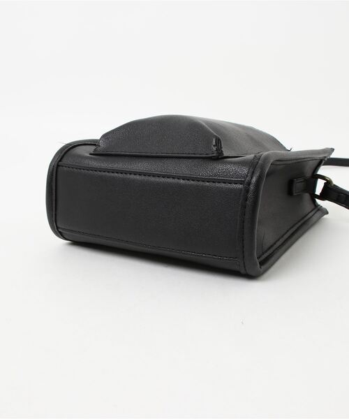 ehka sopo（エヘカソポ）の「スクエアミニショルダーバッグ（ショルダーバッグ・レディース・ブラック/ブラウン/オフホワイト・ﾌﾘ-）」の5枚目の写真