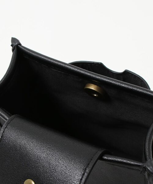 ehka sopo（エヘカソポ）の「スクエアミニショルダーバッグ（ショルダーバッグ・レディース・ブラック/ブラウン/オフホワイト・ﾌﾘ-）」の6枚目の写真