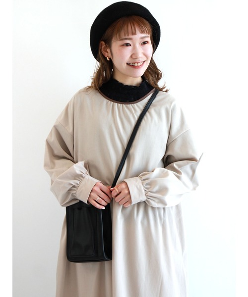 ehka sopo（エヘカソポ）の「スクエアミニショルダーバッグ（ショルダーバッグ・レディース・ブラック/ブラウン/オフホワイト・ﾌﾘ-）」の2枚目の写真