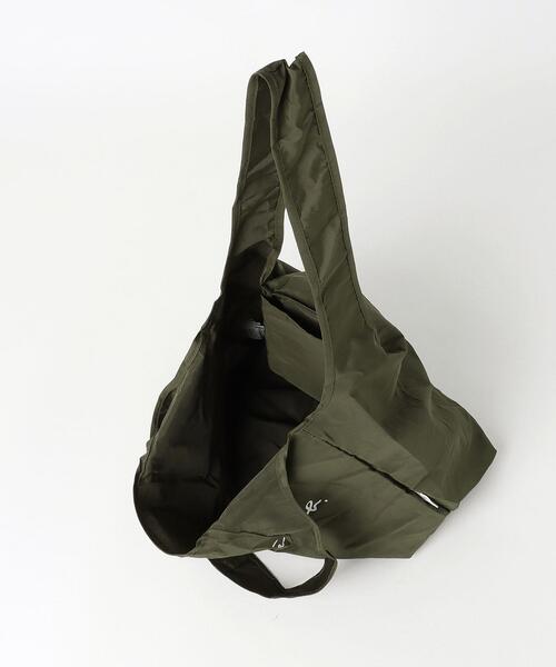 To b. by agnes b.（トゥービーバイアニエスベー）の「WQ73 SAC エコバッグ（エコバッグ/サブバッグ・レディース・カーキ・UNI）」の8枚目の写真