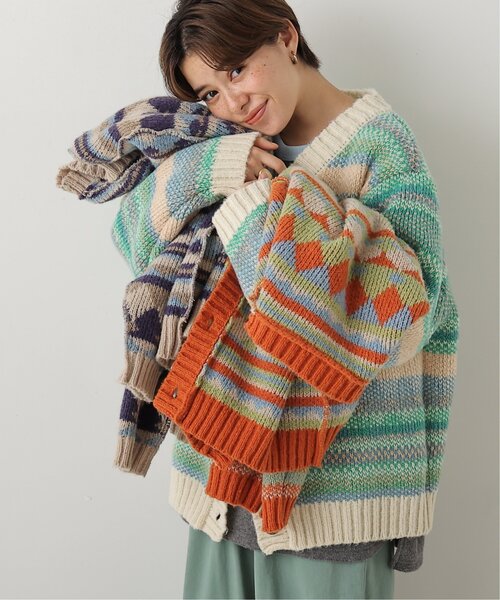 DOUBLE NAME（ダブルネーム）の「リバーシブル幾何学マルチボーダーカーデ（ニット/セーター・レディース・オフホワイト/オレンジ/キナリ・FREE）」の4枚目の写真
