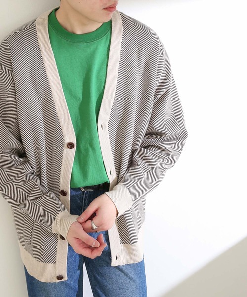 SENSE OF PLACE by URBAN RESEARCH（センスオブプレイスバイアーバンリサーチ）の「ヘリンボーンストレッチVネックカーディガン（カーディガン/ボレロ・メンズ・ブラック/ベージュ・MEDIUM/LARGE）」の22枚目の写真