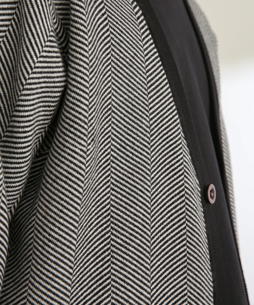 SENSE OF PLACE by URBAN RESEARCH（センスオブプレイスバイアーバンリサーチ）の「ヘリンボーンストレッチVネックカーディガン（カーディガン/ボレロ・メンズ・ブラック/ベージュ・MEDIUM/LARGE）」の11枚目の写真