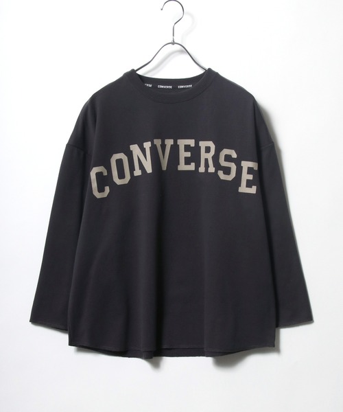CONVERSE（コンバース）の「CONVERSE（コンバース）アーチロゴプリントワイドロンT（Tシャツ/カットソー・レディース・グレー/オフホワイト/モカ/ラベンダー/ライトカーキ/スミクロ・M/L）」の2枚目の写真