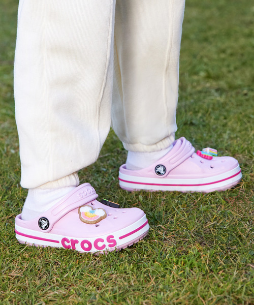 crocs(クロックス)の「クロックス crocs バヤバンド クロッグ トドラー Bayaband Clog T(サンダル・キッズ・ネイビー/ライトブルー/グレー/ブラック/ピンク/アーミー/ホワイト系その他・15.5cm/17.5cm/15cm/16.5cm/14cm)」の11枚目の写真