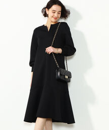 ◇【WEB限定カラーあり】ウォッシャブルダンボールペプラムワンピース