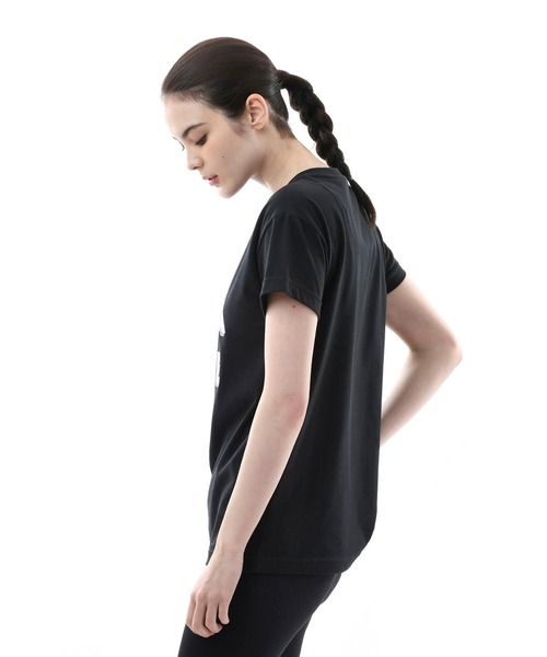 NEW BALANCE(ニューバランス)の「Relentless ノベルティクルーショートスリーブTシャツ(Tシャツ/カットソー・レディース・ライトブルー/スモークピンク/ブラック×ホワイト/イエロー系・X-LARGE/LARGE/MEDIUM/SMALL)」の7枚目の写真