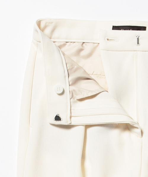 Demi-Luxe BEAMS（デミルクス ビームス）の「【BAILA 11月号掲載】Demi-Luxe BEAMS / トリアセボックスヘムパンツ（その他パンツ・レディース・ホワイト/ブラック/ネイビー・38/40/36）」の11枚目の写真