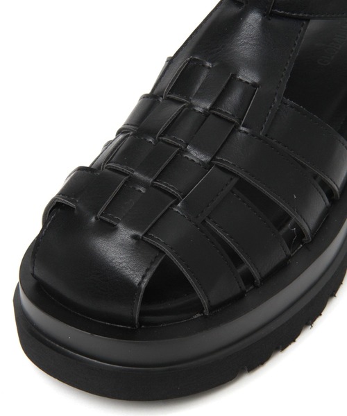 GLOBAL WORK（グローバルワーク）の「厚底グルカサンダル/262834（サンダル・レディース・ブラック/オフホワイト・MEDIUM/LARGE）」の17枚目の写真