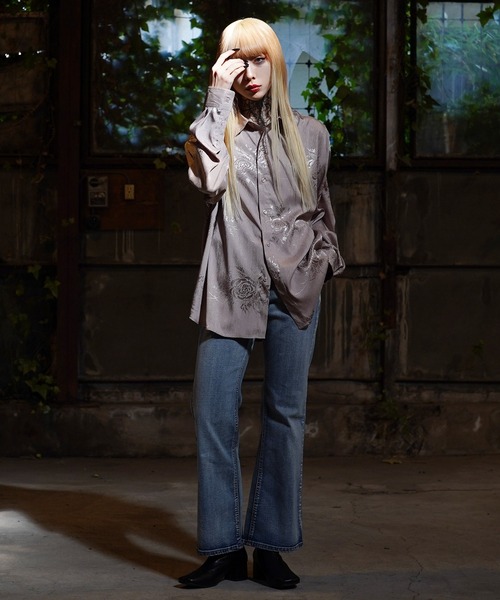 Acne Studios フローラルジャガード織りサテンシャツ ホワイト 24ss ACNE STUDIOS アクネストゥディオス フローラルサテン