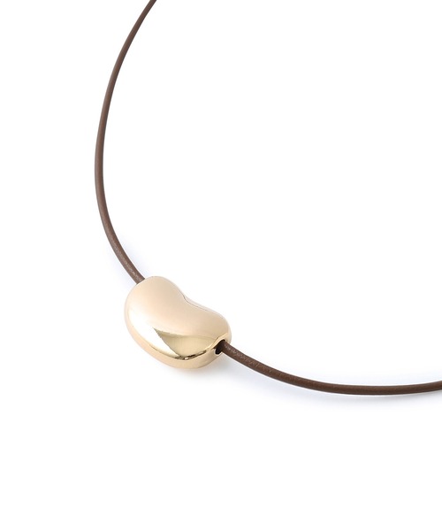 ADAM ET ROPE'（アダムエロペ）の「【LES BIJOUX】ビーンモチーフチョーカー（ネックレス・レディース・ゴールド/シルバー・FREE）」の8枚目の写真