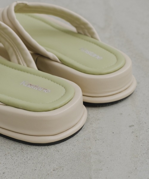 Kastane（カスタネ）の「配色トングサンダル（サンダル・レディース・アイボリー/ブラック・37/36/38）」の12枚目の写真