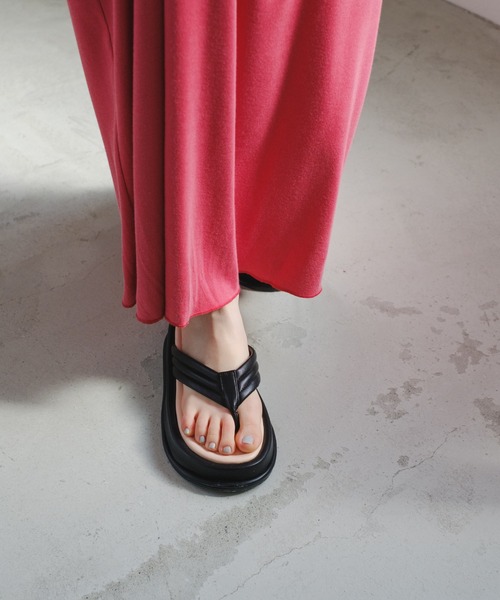 Kastane（カスタネ）の「配色トングサンダル（サンダル・レディース・アイボリー/ブラック・37/36/38）」の15枚目の写真