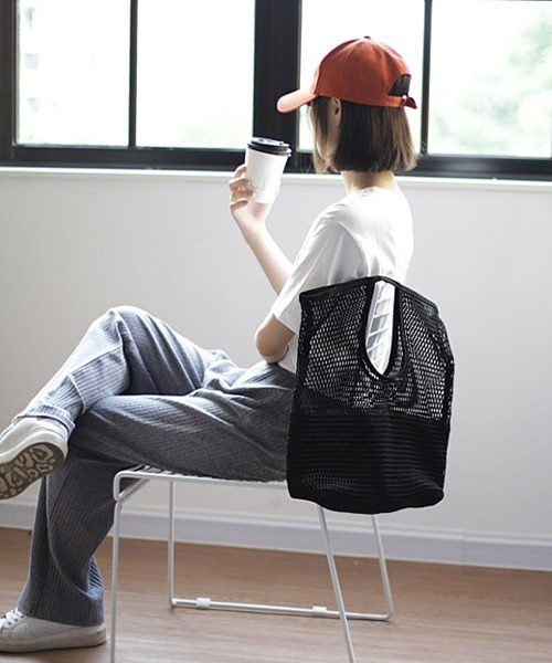 c.u.l(シーユーエル)の「【c.u.l】メッシュミニバッグ cula375(トートバッグ・レディース・ホワイト/ブラック・FREE)」の11枚目の写真