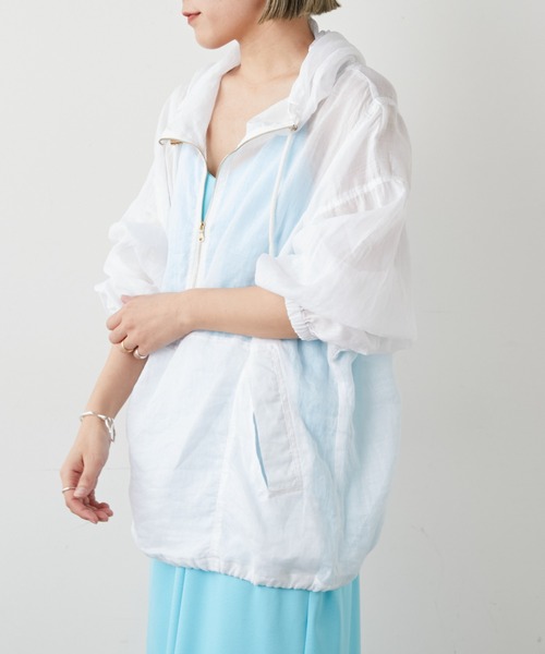 Omekashi（オメカシ）の「シアーリネンアノラックパーカー（マウンテンパーカー・レディース・ホワイト/ブラック・FREE）」の19枚目の写真