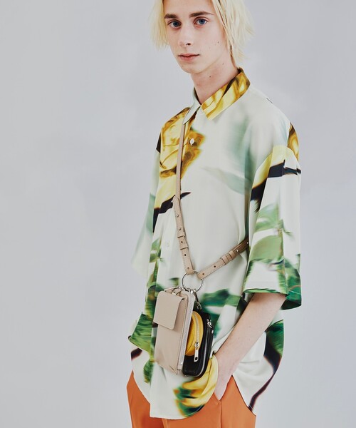 tk.TAKEO KIKUCHI（ティーケータケオキクチ）の「◆マルチチャームバッグ（ショルダーバッグ・メンズ・ベージュ系4/ブラック系4/ブラック・00）」の18枚目の写真