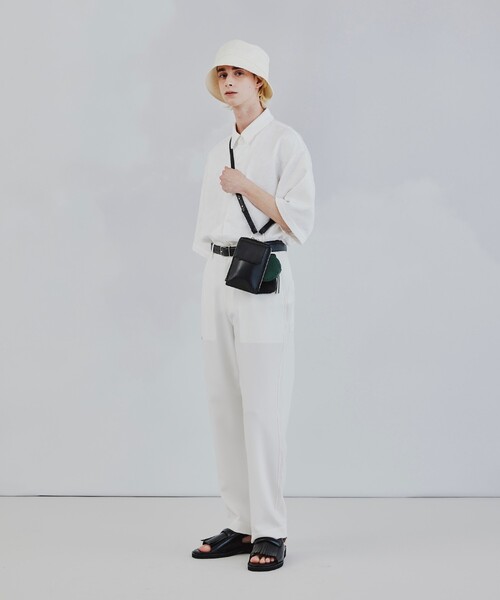 tk.TAKEO KIKUCHI（ティーケータケオキクチ）の「◆マルチチャームバッグ（ショルダーバッグ・メンズ・ベージュ系4/ブラック系4/ブラック・00）」の10枚目の写真