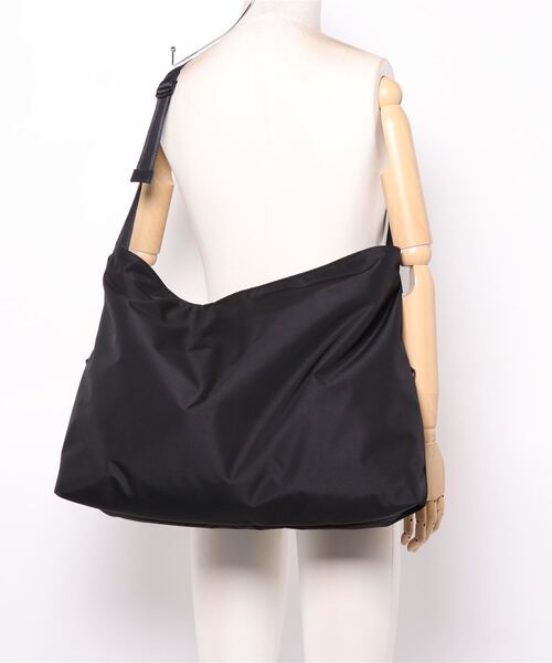 And A(アンドエー)の「LIVERAL リヴェラル / UKIE ウキエ クロスバッグ ショルダーバッグ ビッグバッグ / L4014(ショルダーバッグ・メンズ・ブラック・FREE)」の7枚目の写真