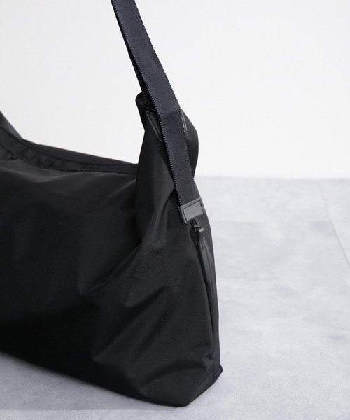 And A(アンドエー)の「LIVERAL リヴェラル / UKIE ウキエ クロスバッグ ショルダーバッグ ビッグバッグ / L4014(ショルダーバッグ・メンズ・ブラック・FREE)」の19枚目の写真