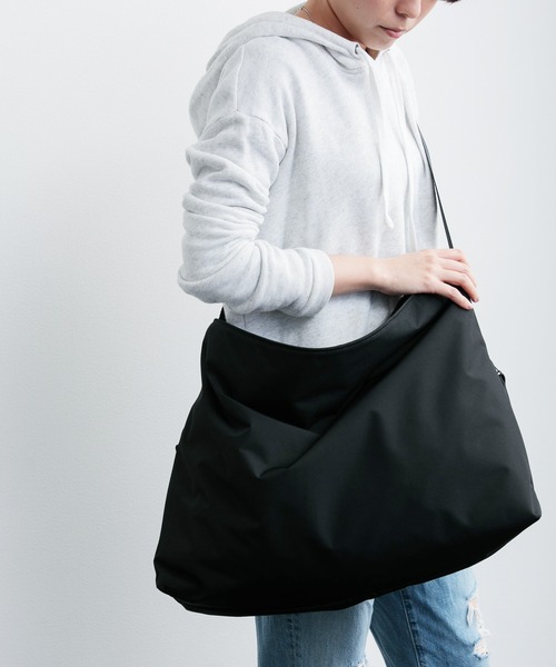 And A(アンドエー)の「LIVERAL リヴェラル / UKIE ウキエ クロスバッグ ショルダーバッグ ビッグバッグ / L4014(ショルダーバッグ・メンズ・ブラック・FREE)」の8枚目の写真