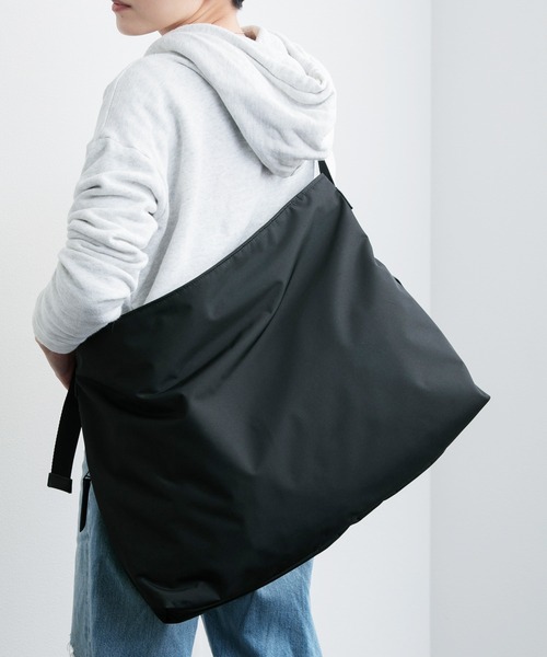 And A(アンドエー)の「LIVERAL リヴェラル / UKIE ウキエ クロスバッグ ショルダーバッグ ビッグバッグ / L4014(ショルダーバッグ・メンズ・ブラック・FREE)」の18枚目の写真