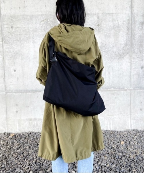 And A(アンドエー)の「LIVERAL リヴェラル / UKIE ウキエ クロスバッグ ショルダーバッグ ビッグバッグ / L4014(ショルダーバッグ・メンズ・ブラック・FREE)」の21枚目の写真