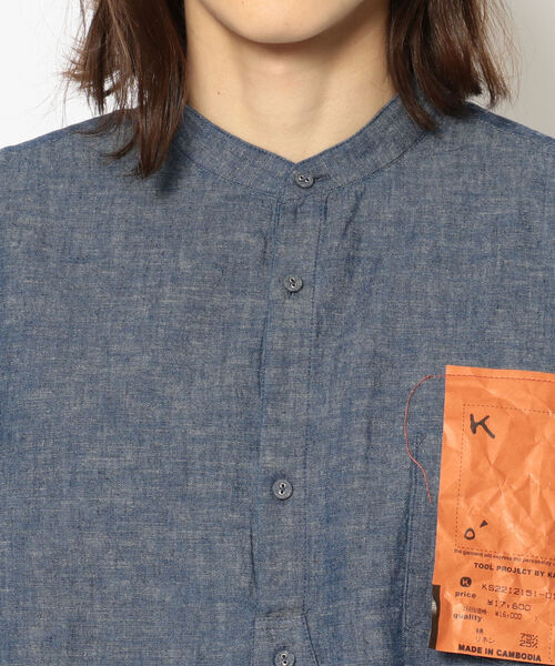 KATO`(カトー)の「KATO`/カトー シャンブレーバンドカラープルオーバーシャツ(シャツ/ブラウス・メンズ・ホワイト/インディゴブルー・SMALL/MEDIUM/LARGE)」の5枚目の写真