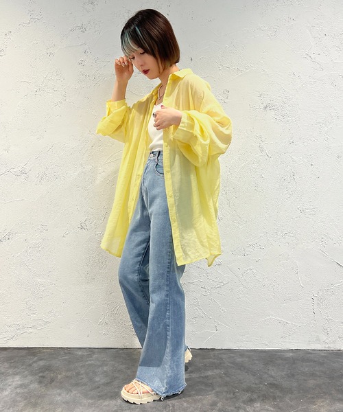 apres jour mignon(アプレジュールミニョン)の「カラーシアーシャツ【ZOZOTOWN限定アイテム】(シャツ/ブラウス・レディース・ピンク/イエロー/オレンジ/グリーン・X-LARGE/フリー)」の6枚目の写真