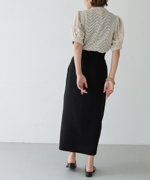 HER CLOSET（ハークローゼット）の「【shemoshelly】五分袖カットレースボリュームスリーブブラウス（シャツ/ブラウス・レディース・オフホワイト/ブラック/グレイッシュベージュ・M）」の12枚目の写真