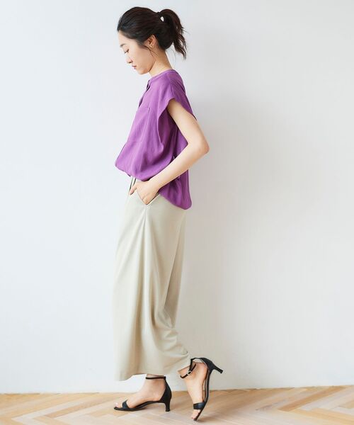 le.coeur blanc(ルクールブラン)の「リネンライクバックタックブラウス(シャツ/ブラウス・レディース・パープル/ダークグレー/モカ/グリーン・38)」の15枚目の写真