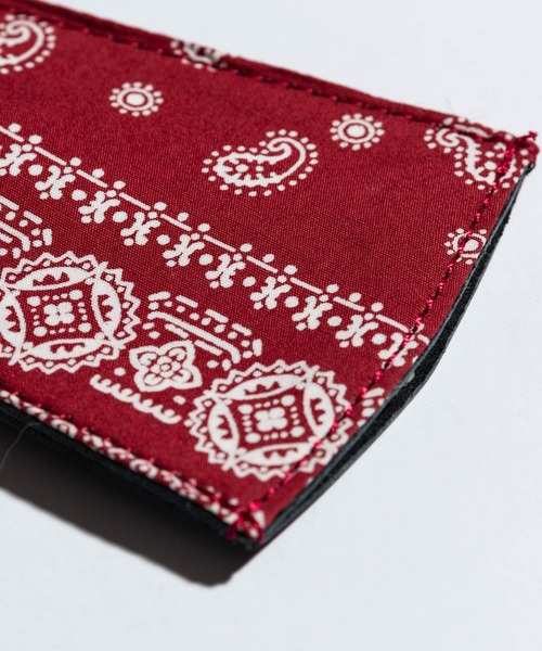 glamb（グラム）の「Bandana Key Case / バンダナキーケース（キーケース/キーアクセサリー・メンズ・レッド/ブラック・FREE）」の7枚目の写真