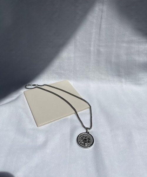 BROTHERHOOD（ブラザーフッド）の「【BROTHERHOOD】ペソ コイン ネックレス（ネックレス・メンズ・ゴールド/シルバー・LARGE/SMALL/MEDIUM）」の16枚目の写真