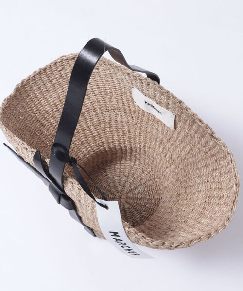 MARCHER(マルシェ)の「【MARCHER/ マルシェ】 ひねりベルトかごバッグ(かごバッグ・レディース・キャメル/ブラック・FREE)」の5枚目の写真