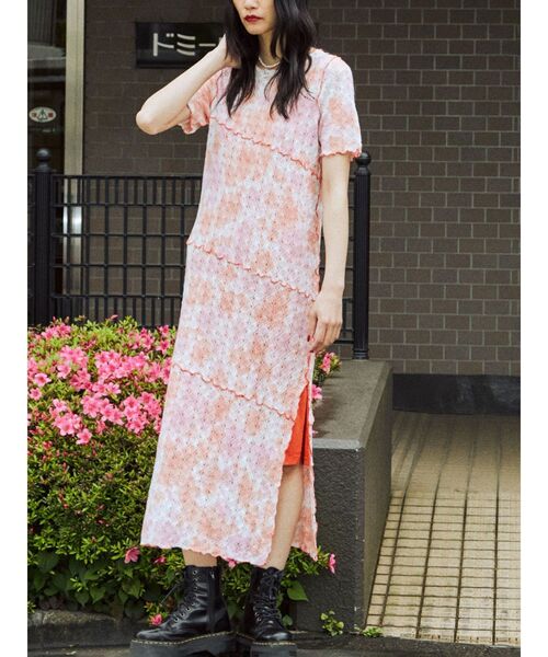 jouetie(ジュエティ)の「クロシェライクメローワンピース(ワンピース・レディース・ブラック/パープル/オレンジ・MEDIUM)」の5枚目の写真