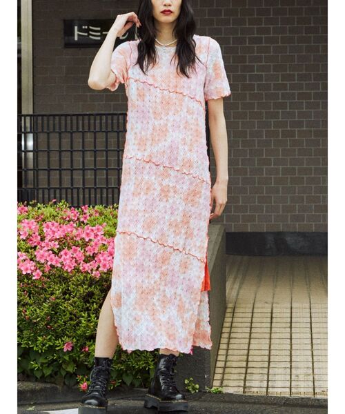 jouetie(ジュエティ)の「クロシェライクメローワンピース(ワンピース・レディース・ブラック/パープル/オレンジ・MEDIUM)」の7枚目の写真