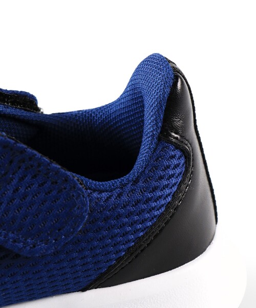 BRANSHES（ブランシェス）の「メッシュスニーカー（スニーカー・キッズ・ブラック/ブルー・17.0cm/16.0cm/18.0cm/19.0cm/20.0cm/15.0cm/21.0cm）」の12枚目の写真