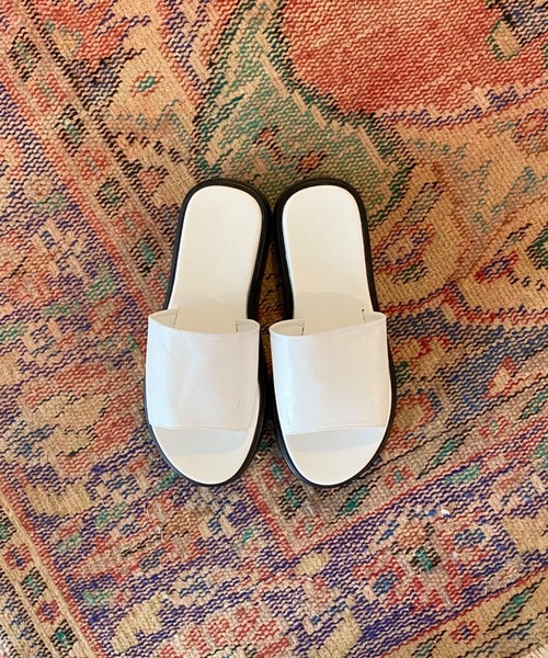 SHAGGIE（シャギー）の「プラットフォームコンフォートサンダル（サンダル・レディース・ホワイト/ブラック/イエロー・SMALL/MEDIUM/LARGE/X-LARGE）」の10枚目の写真