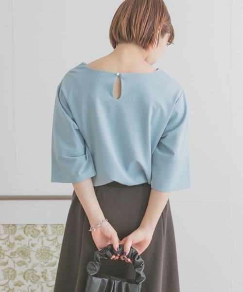 ITEMS URBANRESEARCH(アイテムズ アーバンリサーチ)の「ストレッチハンソデTシャツ(Tシャツ/カットソー・レディース・ホワイト/ライトブルー/ブラック/グリーン・FREE)」の14枚目の写真