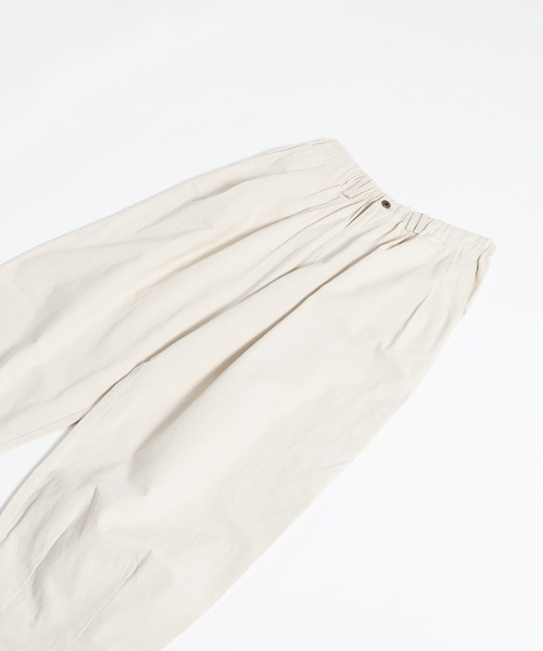 MUHET(ミュエータ)の「バルーンパンツ(その他パンツ・レディース・ブラック/アイボリー/キャメル・SMALL/MEDIUM/X-LARGE)」の21枚目の写真